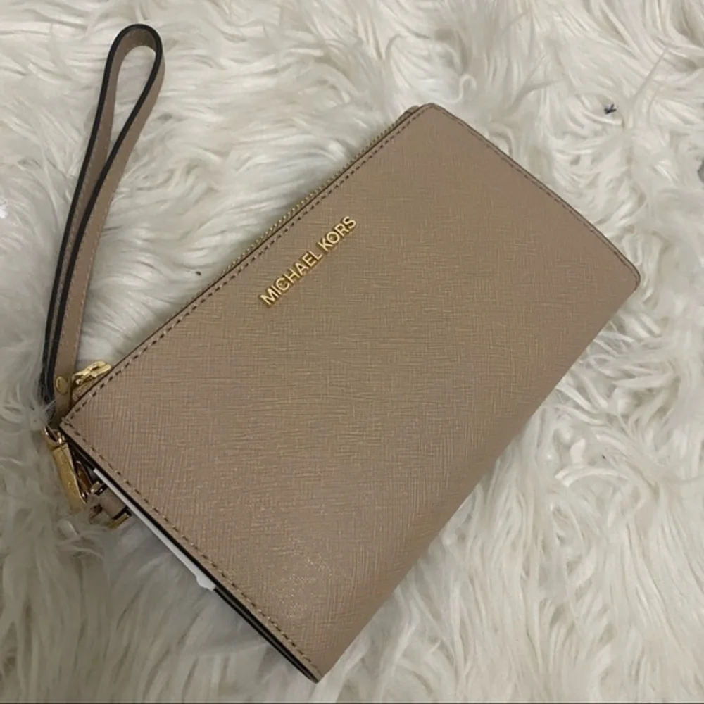 New Michael Kors jet set travel large double zipper wristlet wallet - Picture 6 of 8
